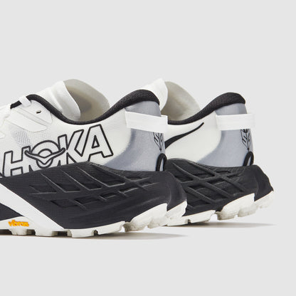 Hoka Speedgoat 7