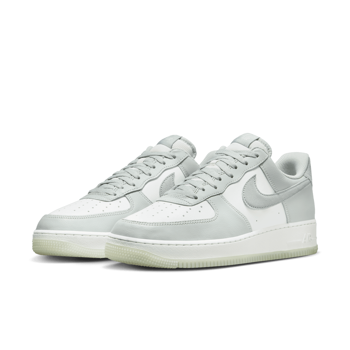 Men's Nike Air Force 1 '07 LV8 "Light Silver Pumice"