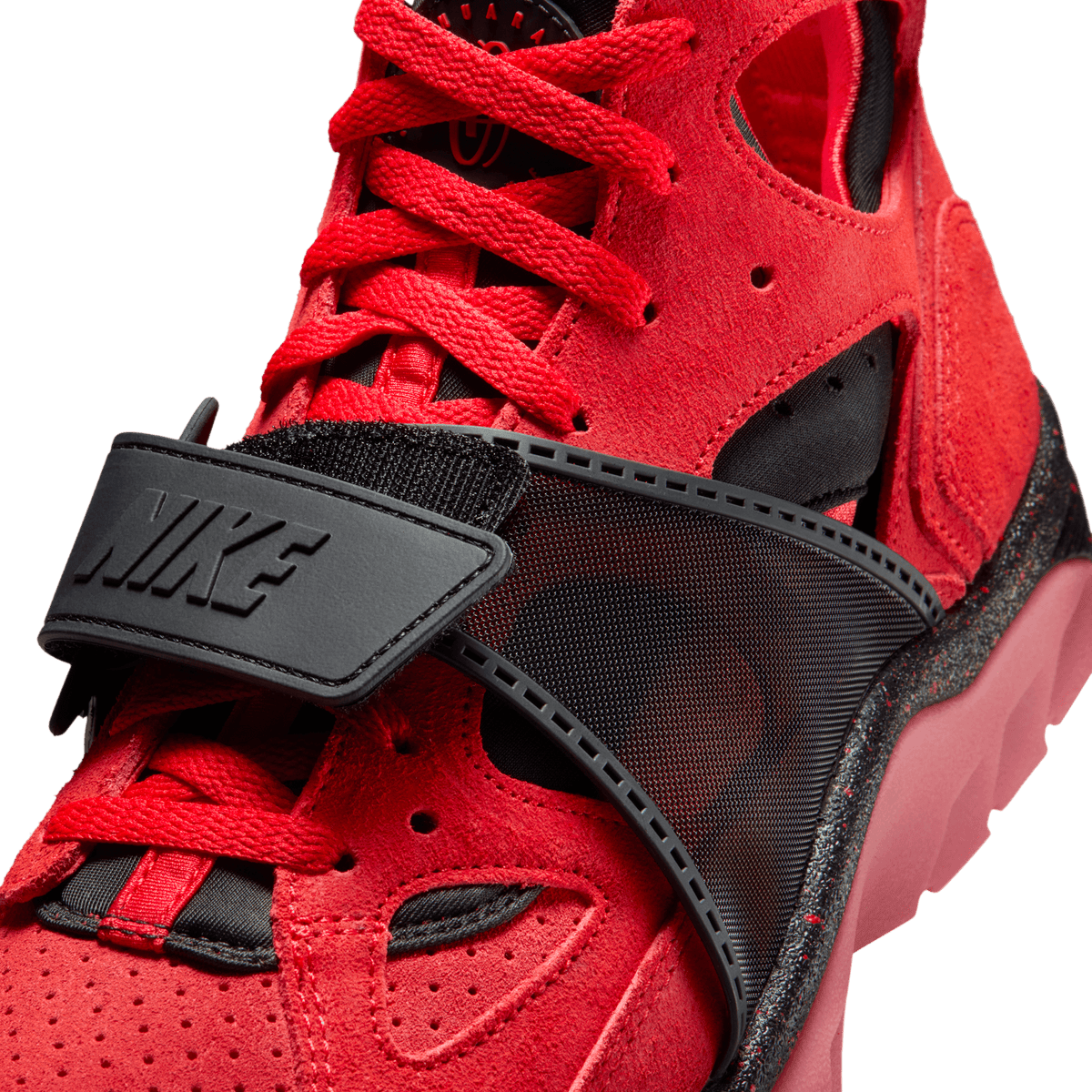 Men's Nike Air Trainer Huarache "Challenge Red"
