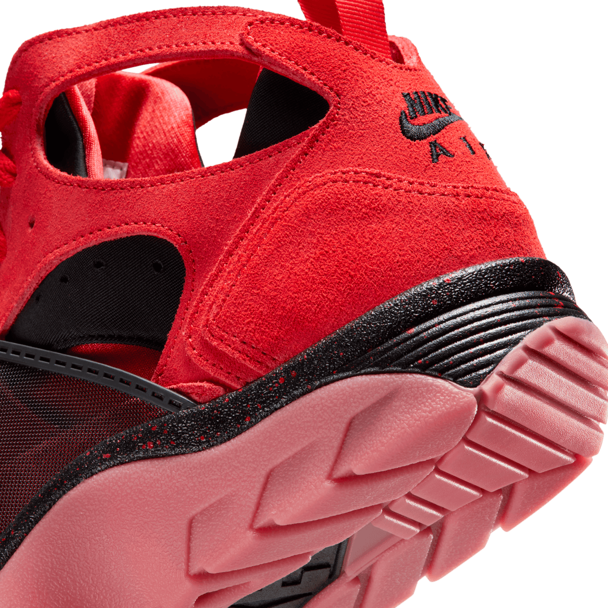 Men's Nike Air Trainer Huarache "Challenge Red"