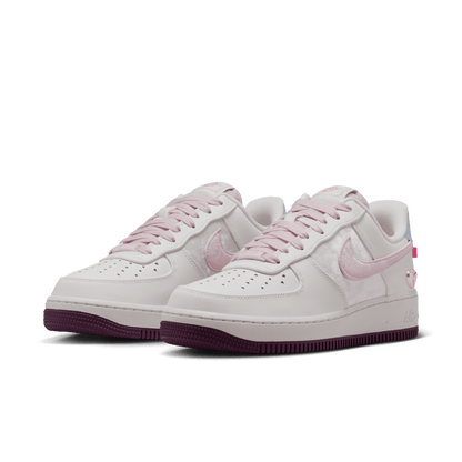 Women's Nike Air Force 1 '07 "Valentines Day"