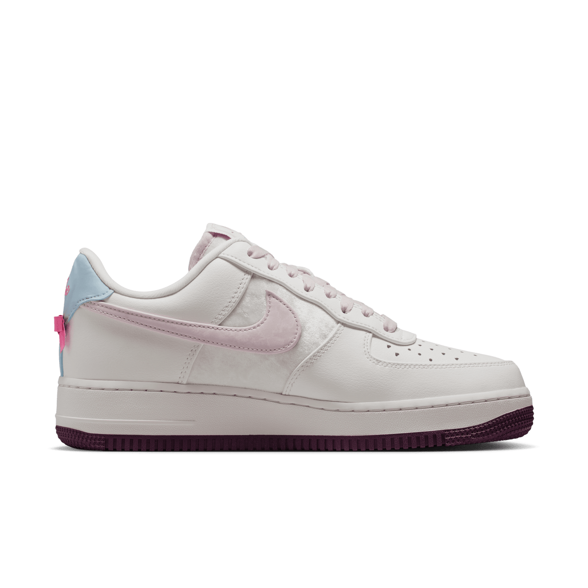 Women's Nike Air Force 1 '07 "Valentines Day"