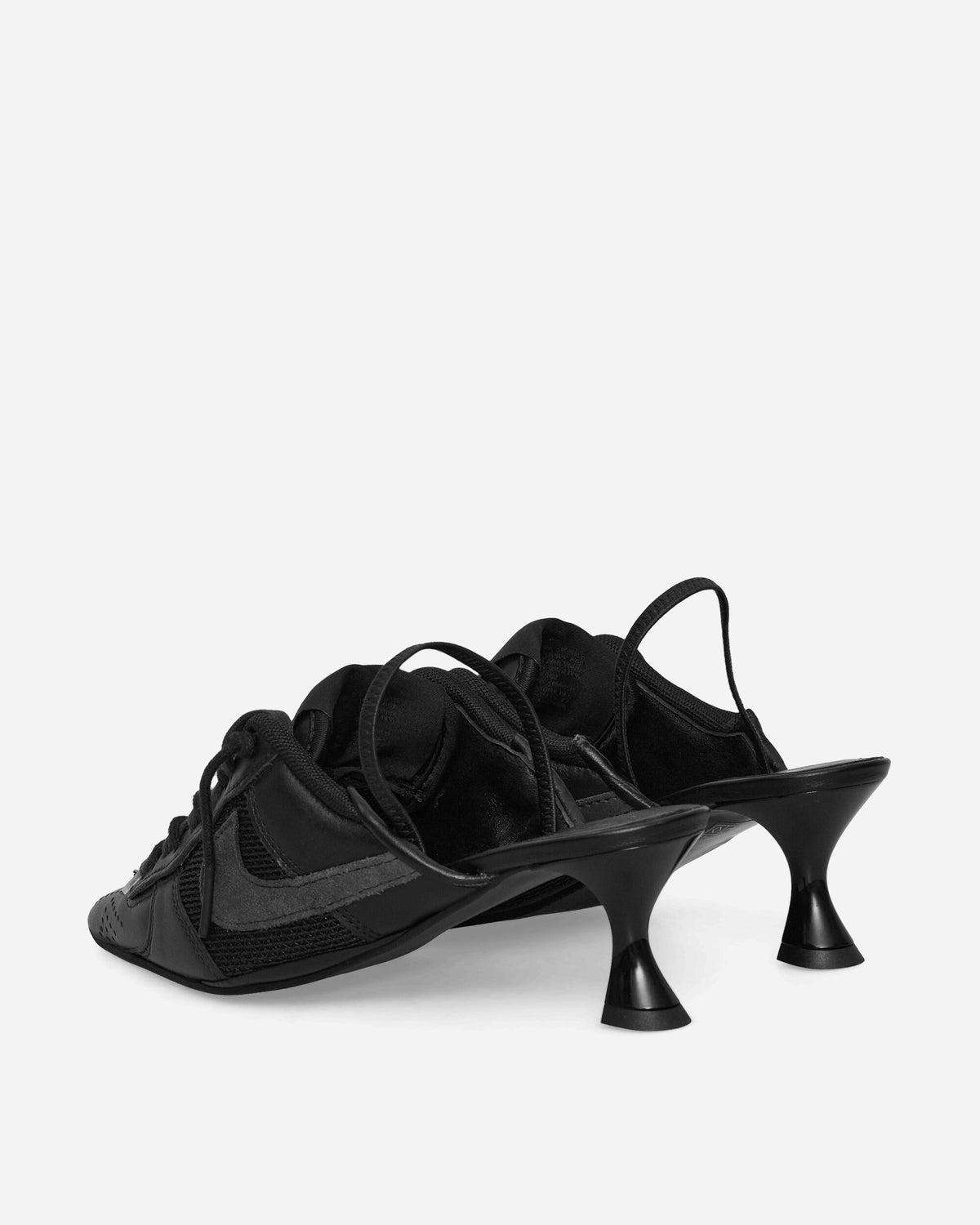 Hera Kitten Heel Shoes Black