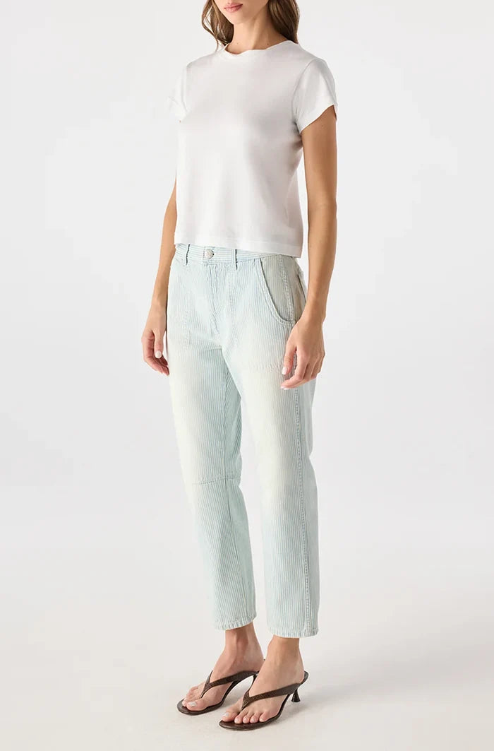 AMO Denim – Cate in Weekender