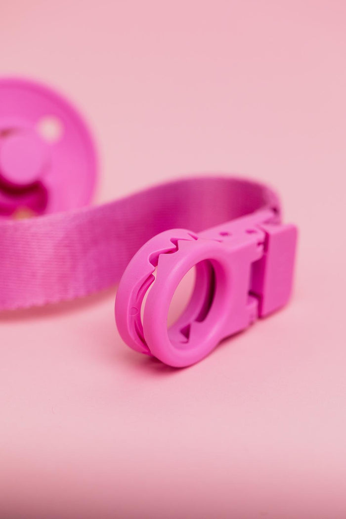 BIBS Loop Pacifier Clip | Bubblegum