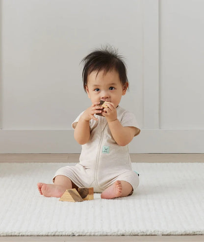 ergoPouch Layer | Short Sleeve Zip Bodysuit 0.2 TOG - Oatmeal Marle