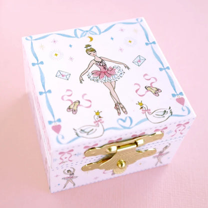 Lauren Hinkley Ballet Slippers Ring & Ballerina Box