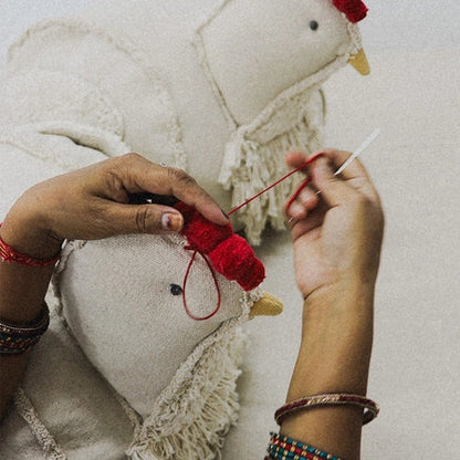 Lorena Canals – Pouf Chicken