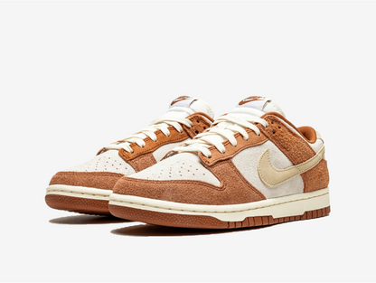 Nike Dunk Low Medium Curry