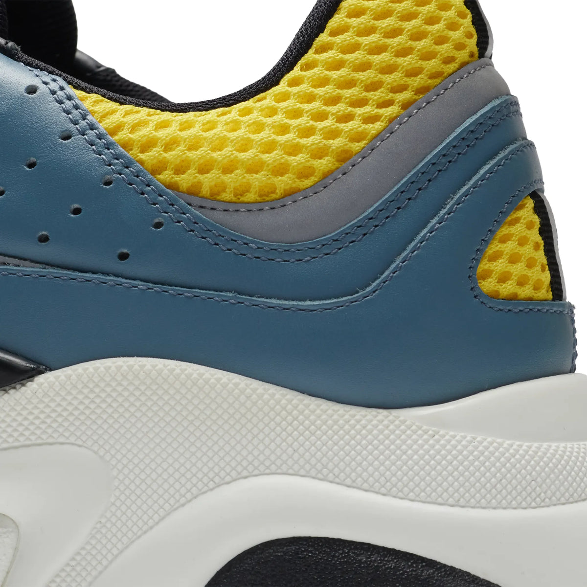 Preloved - Dior B22 Blue Yellow Trainer