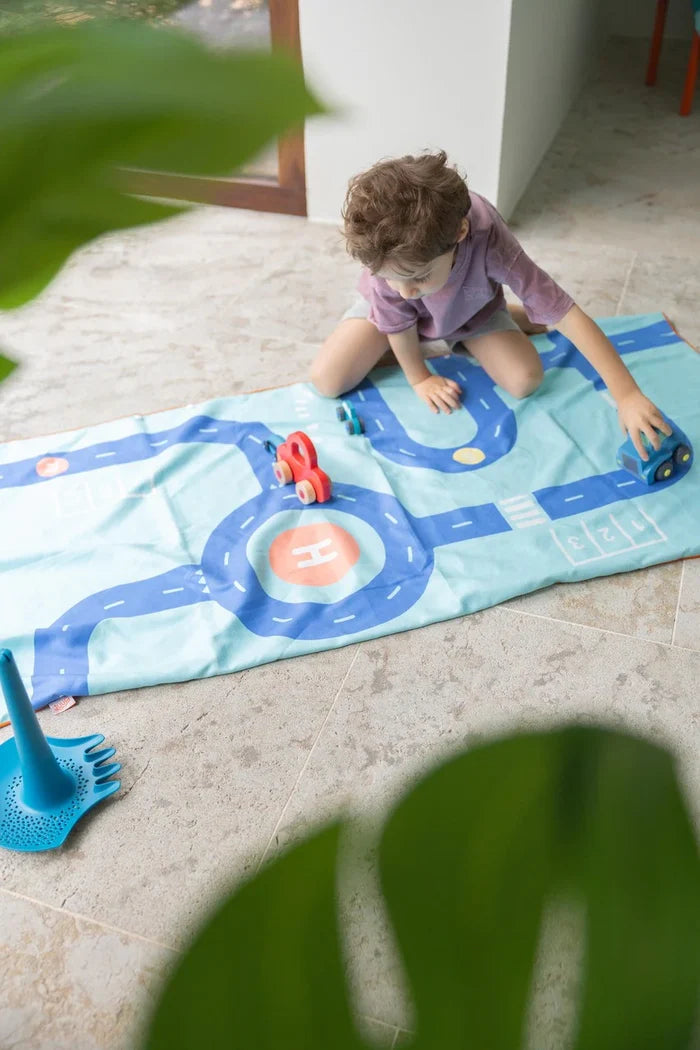 Quut Play Towel - Road & Blue Stripe