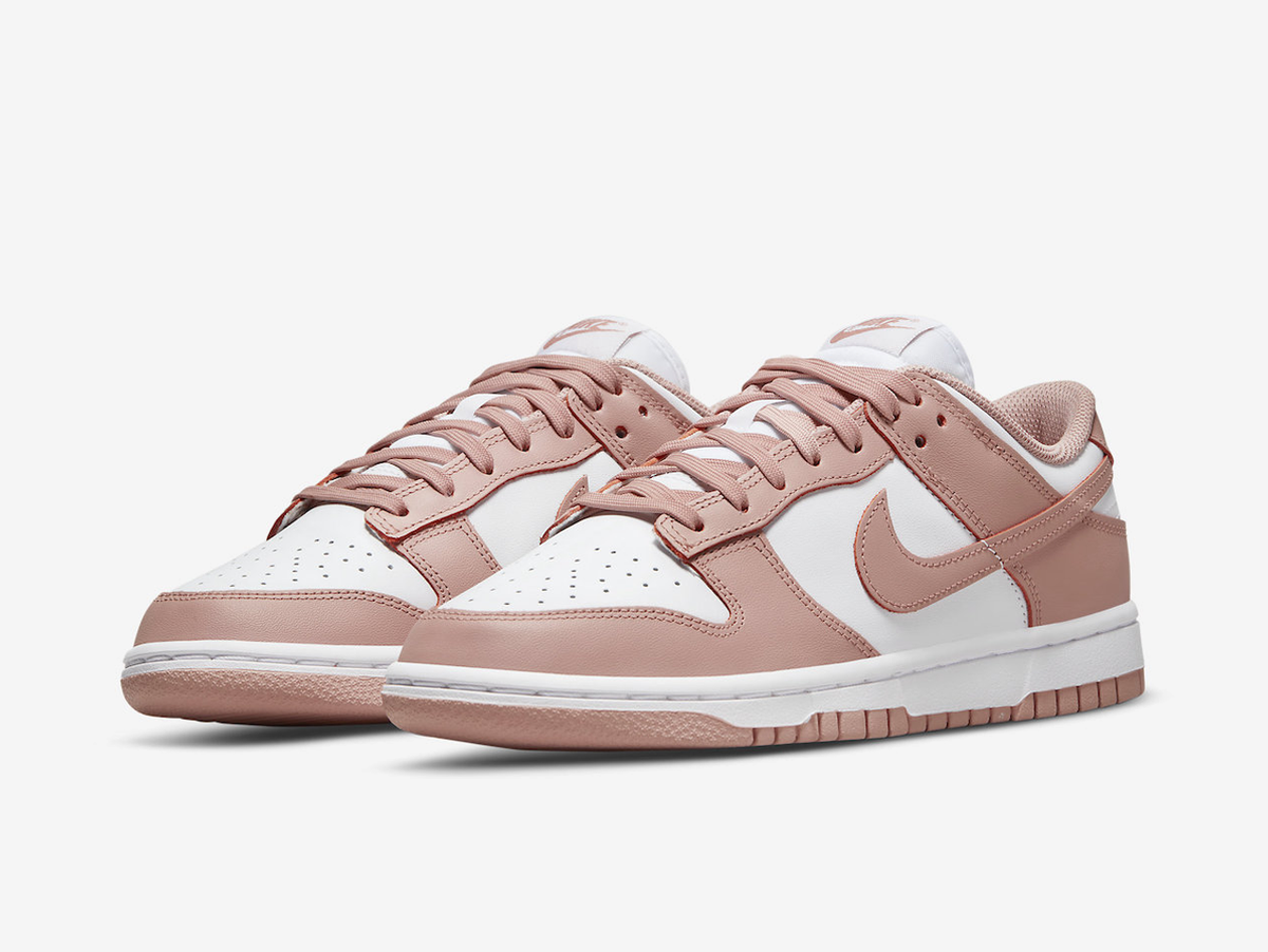 Nike Dunk Low Rose Whisper (W)