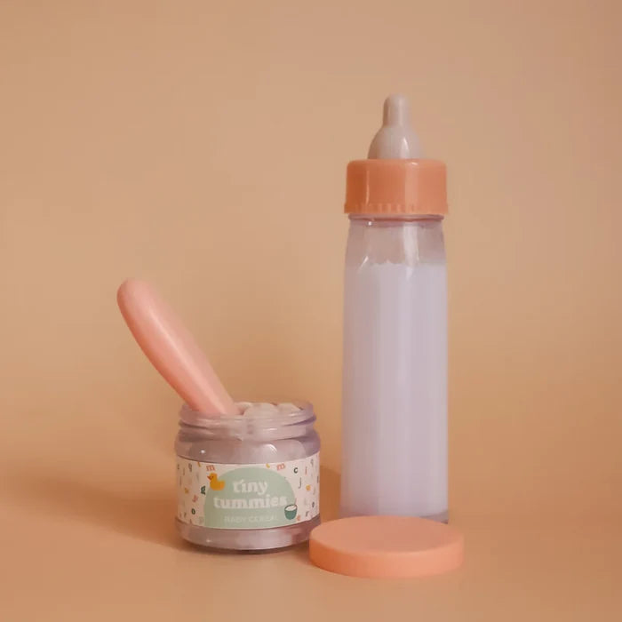 Tiny Harlow Tiny Tummies Magic Milk and Doll Food Gift Set